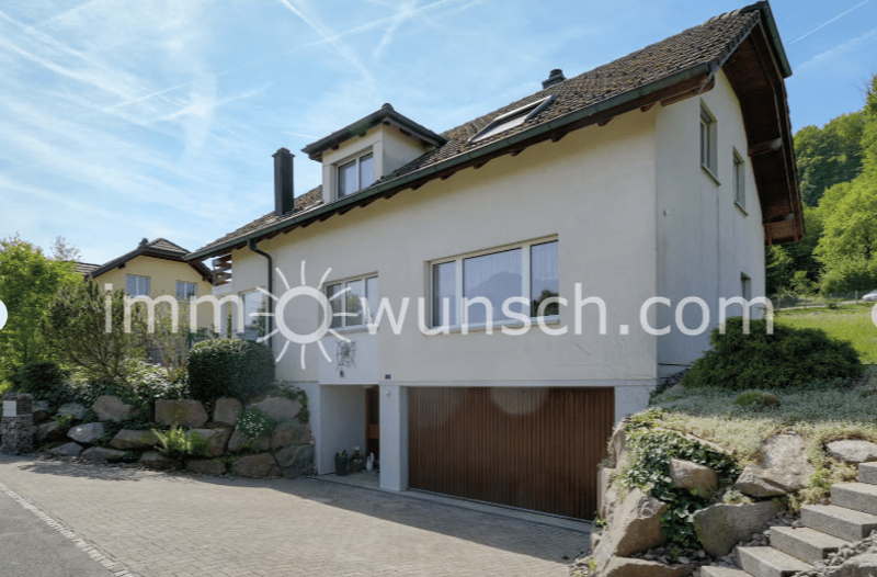 Charmantes 5 ½ Zimmer Einfamilienhaus, mit toller Gartenanlage, an erhöhter und ruhiger Wohnlage (14)