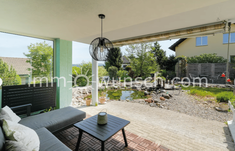 Charmantes 5 ½ Zimmer Einfamilienhaus, mit toller Gartenanlage, an erhöhter und ruhiger Wohnlage (2)