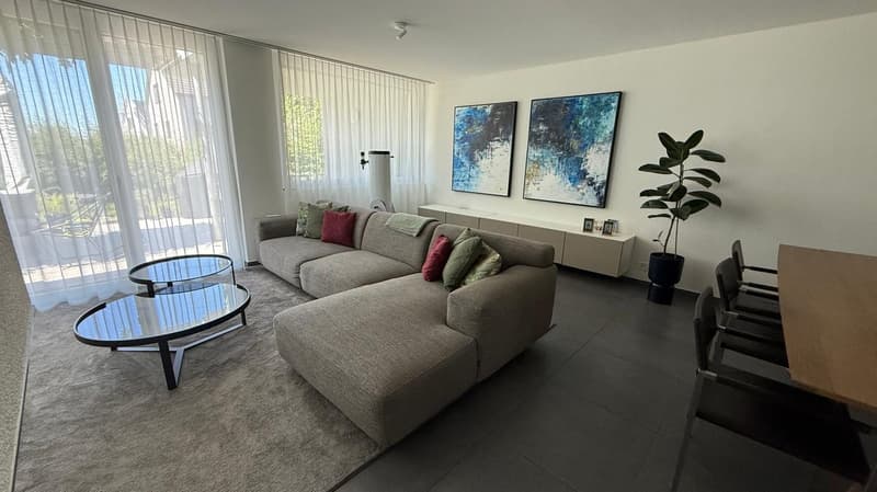 Wunderschönes 5.5-Zimmer-Familienhaus | ca. 240 m² | Garten | 10 Min. von Zug (10)