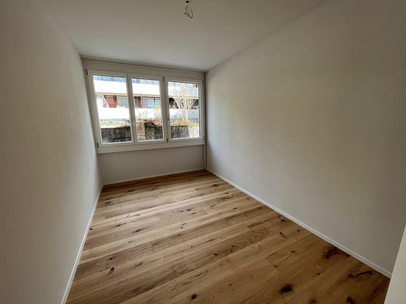 Sehr sonnige, ruhige, teilrenovierte 4.5-Zimmerwohnung (7)