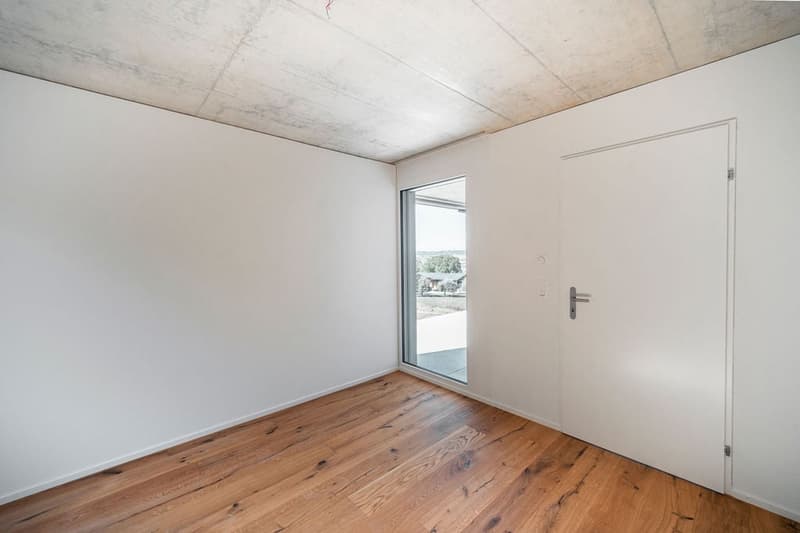 Moderne 4.5-Zimmer-Neubau-Wohnung mit Balkon in Bäriswil (6)
