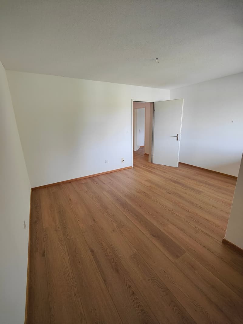 Grosszügige 4.5-Zimmer-Wohnung in Familienquartier in Sempach - ab sofort verfügbar! (30)