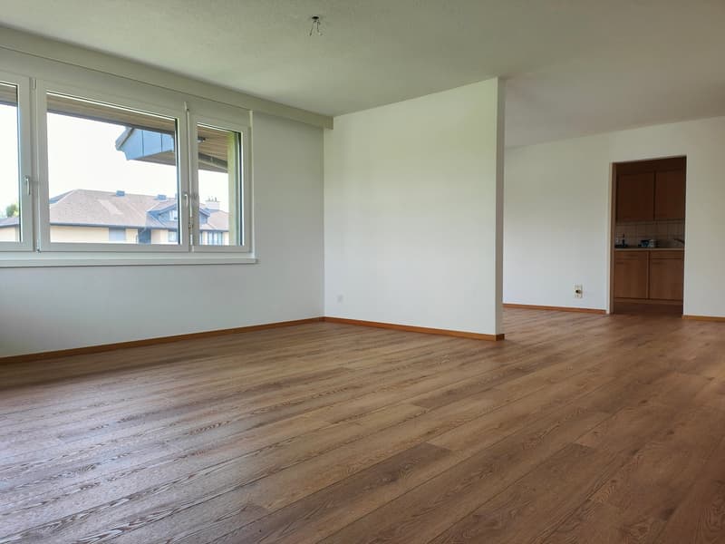 Grosszügige 4.5-Zimmer-Wohnung in Familienquartier in Sempach - ab sofort verfügbar! (23)