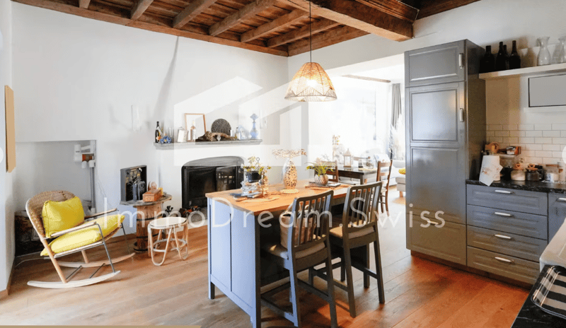 Generationenhaus im beliebten Nucleo mit 2 Wg. und 3 Studios, romantischem Innenhof (7)