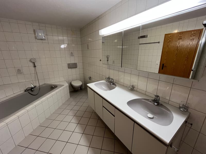Charmante 4.5-Zimmer-Wohnung im ruhigen Selzach (4)
