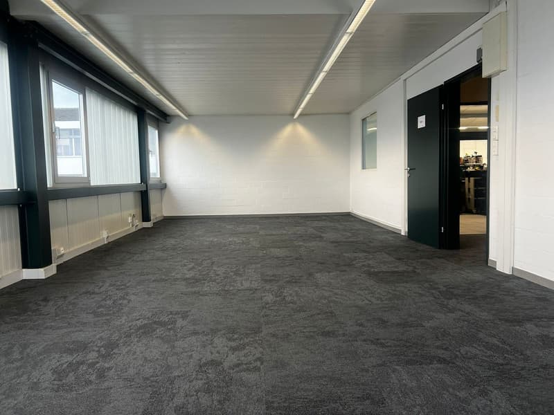 BÜRO 48 m² MIT SEESICHT & KLIMAANLAGE Inkl. Aussenparkplatz – per sofort verfügbar (6)