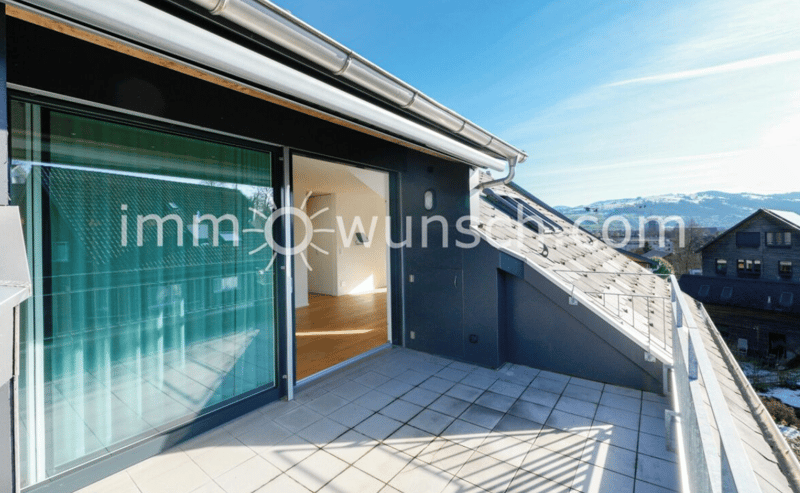 Bijou 4 ½ Zimmer Dach-Eigentumswohnung (2)