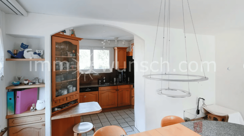 Grosszügiges 5 ½ Zimmer Einfamilienhaus (6)