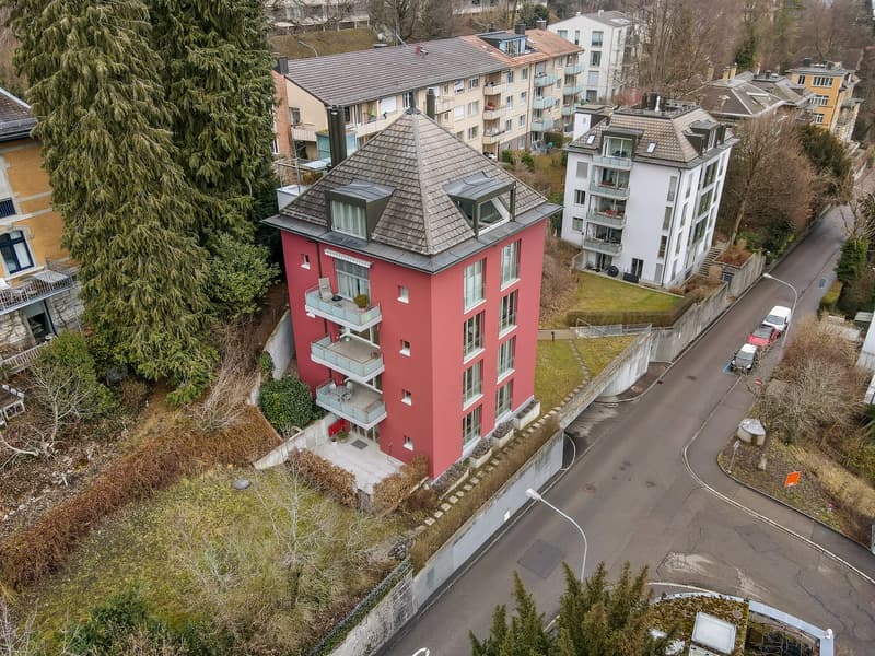 Lichtverwöhnte Wohnung am Rosenberg mit Blick bis zum Säntis (1)