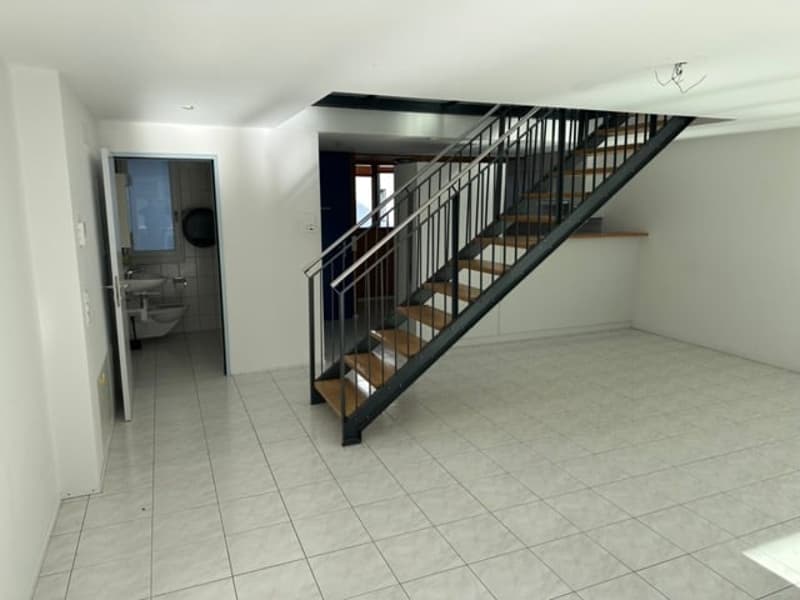 Schöne 4 1/2-Zimmer Maisonette-Wohnung im Dorfzentrum (5)