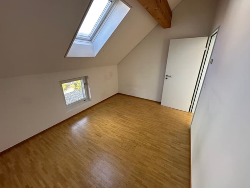 Schöne 4 1/2-Zimmer Maisonette-Wohnung im Dorfzentrum (14)