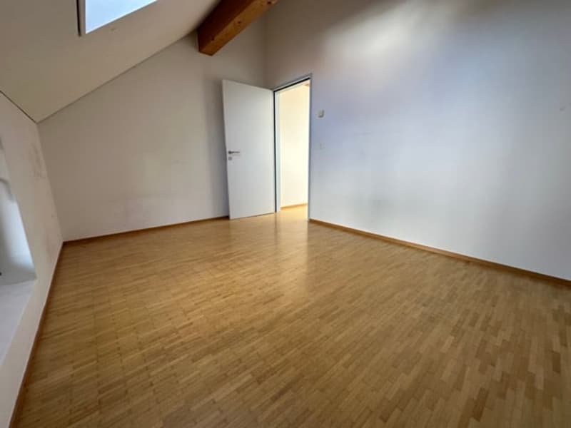 Schöne 4 1/2-Zimmer Maisonette-Wohnung im Dorfzentrum (12)