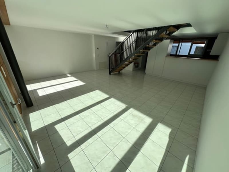 Schöne 4 1/2-Zimmer Maisonette-Wohnung im Dorfzentrum (4)