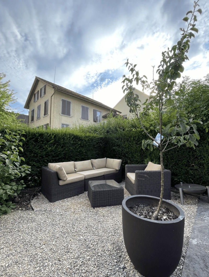Grosszügige 3.5-Zimmer-Wohnung mit Cheminée, Garten und Balkon (13)