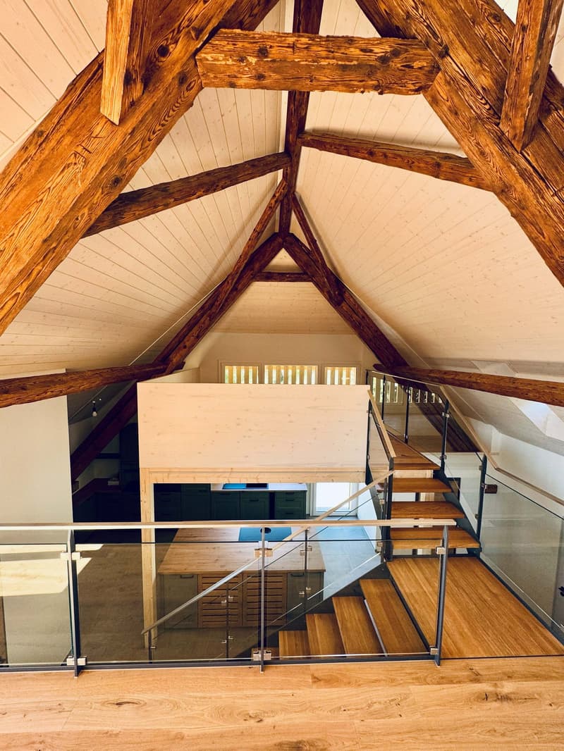 Neue 2.5-Zimmer-Maisonette-Wohnung mit Galerie – Historischer Charme trifft modernen Komfort (17)