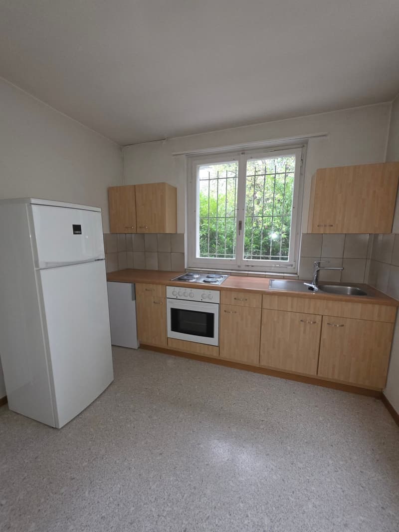 Helle 3-Zimmer-Wohnung mit Balkon im Altbau – Grenchen (1)