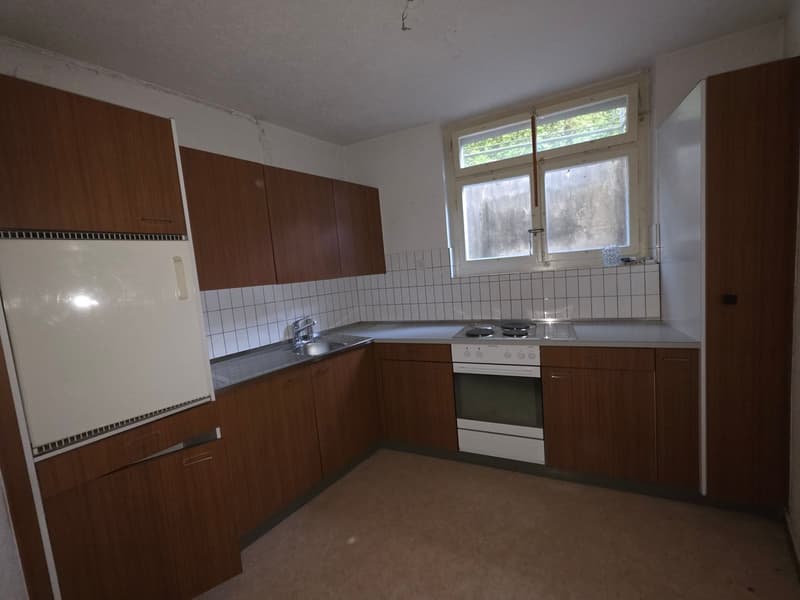 Charmante 2-Zimmer-Altbauwohnung an der Alpenstrasse in Grenchen (1)