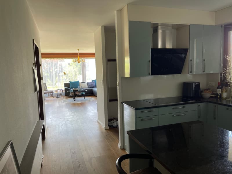 3.5-Zimmer-Eigentumswohnung mit Studio, grosszügigen Terrassen und idealer Lage (10)