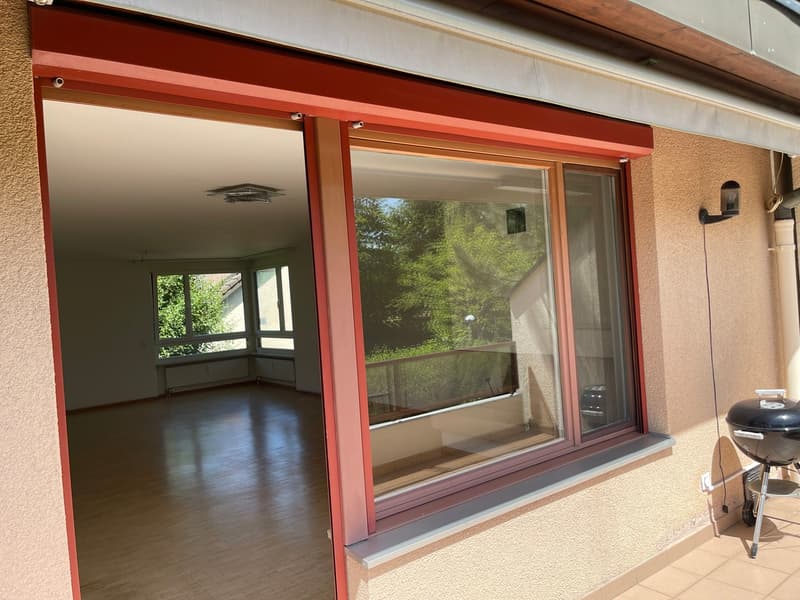 Sunny 3.5-room apartment with fireplace, hobby room, and great potential (13)
