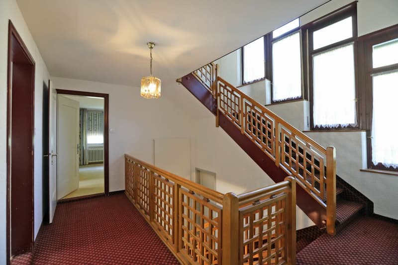 Lussuosa casa residenziale di 10 stanze con potenziale (5)