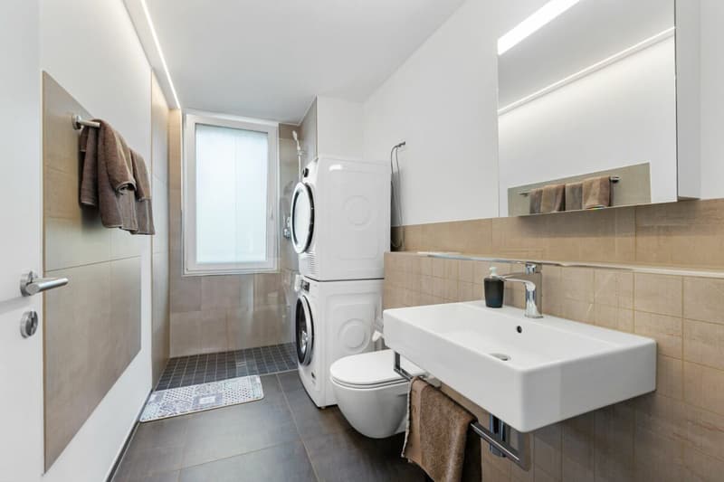 Modern 4.5-room apartment with Alpine view (9)