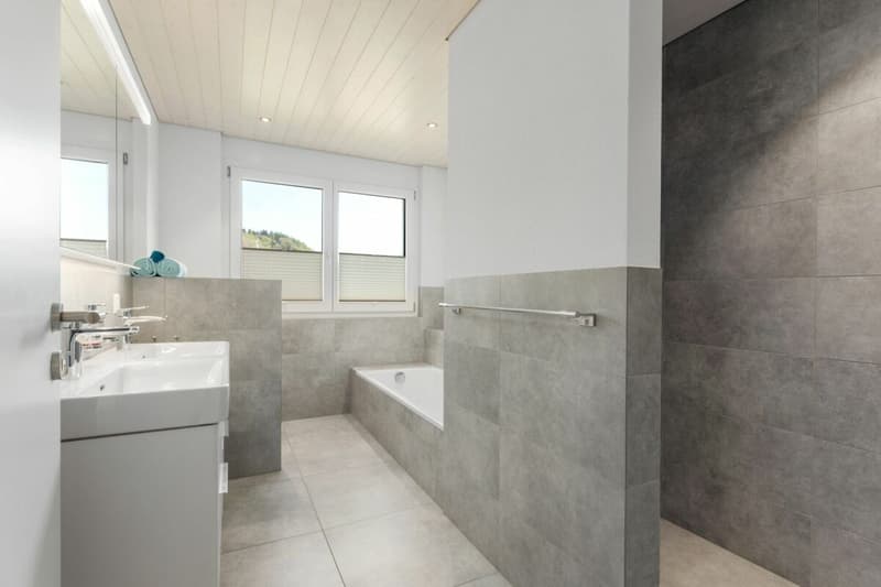 Living close to nature in a nearly new single-family home (10)
