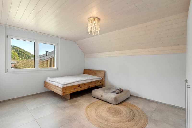 Living close to nature in a nearly new single-family home (8)