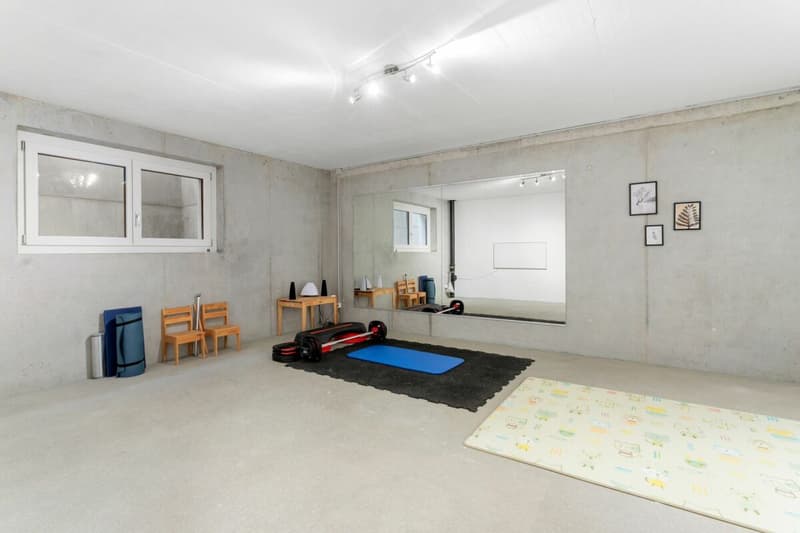 Living close to nature in a nearly new single-family home (11)