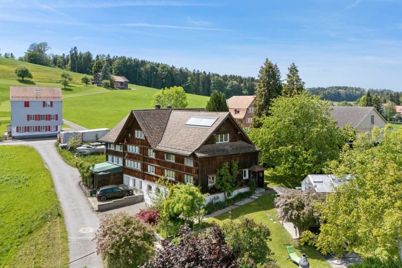 Living connected to nature with a lot of charm and garden paradise (3)