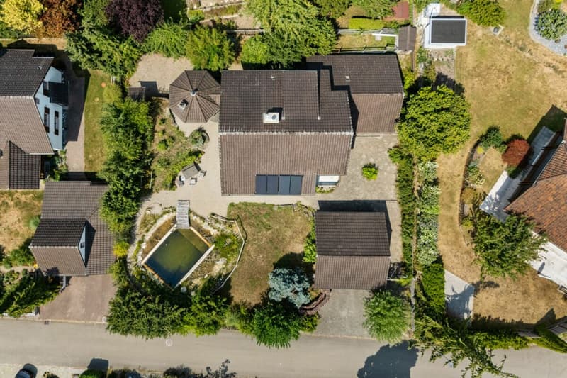 Ein besonderes Zuhause mit Gartenidylle, Privatsphäre und viel Raum (13)