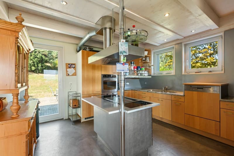 6.5-Zimmer-Haus - ruhig gelegen mit Weitsicht (5)