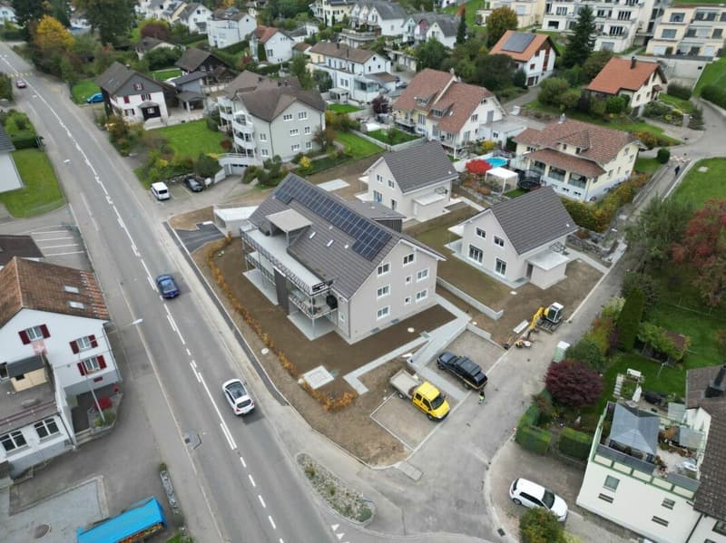 Sehr grosse Traumwohnung mit weitläufiger Terrasse und Weitblick (11)
