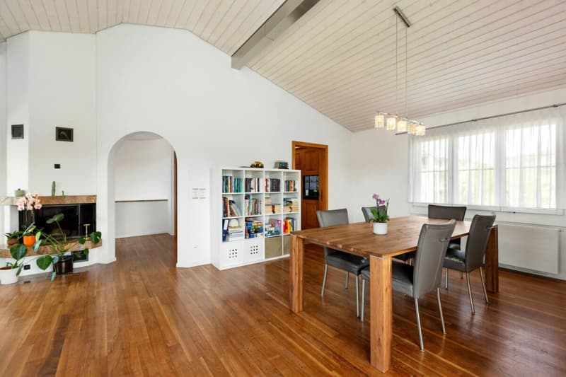 5.5-Zimmer-Maisonettewohnung in familienfreundlicher Lage (6)