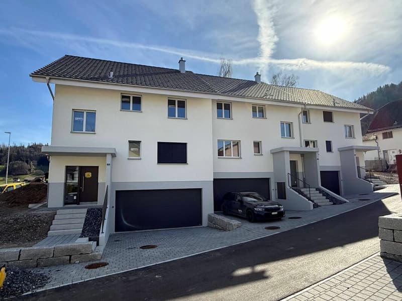 Drei 5.5 Zimmer Reiheneinfamilienhäuser - charmant, naturnah, individuell (9)