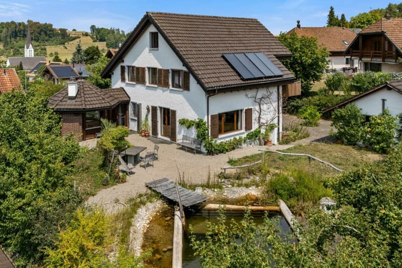 Nähe Wil - Gartenidylle, Privatsphäre und viel Raum für Ihr neues Zuhause (1)