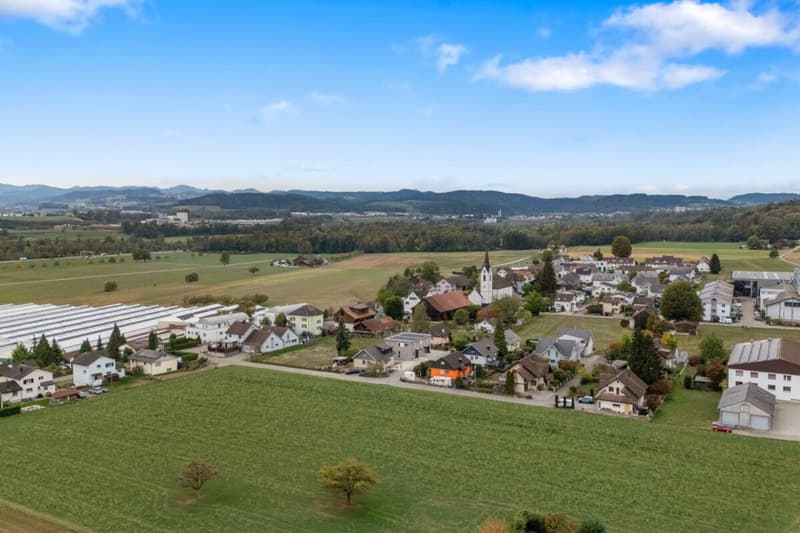 Hochwertige Doppelhaushälfte mit Garten und zwei Abstellplätzen in der Tiefgarage an ruhiger Lage (17)