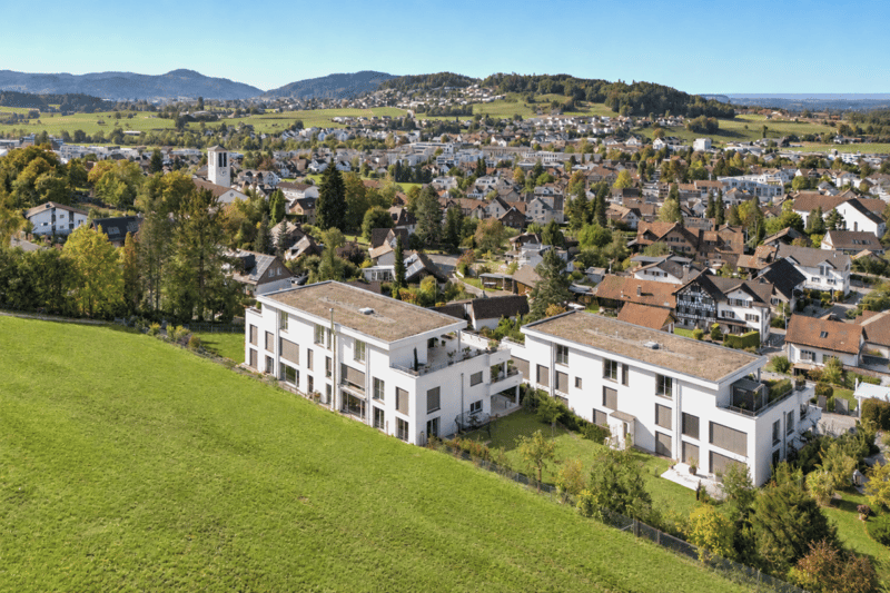 Modernes Wohnen mit Weitsicht - neuwertige 5.5-Zimmer-Gartenwohnung (13)