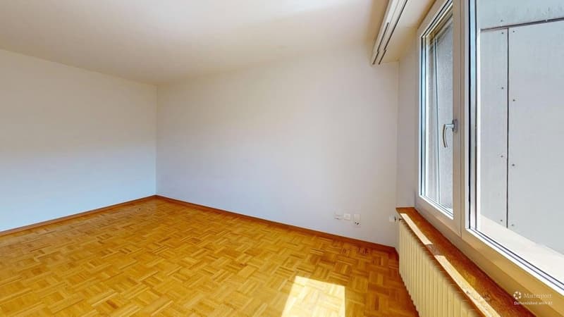 2-Zimmer-Wohnung im Herzen von Zürich - ENGLISH BELOW (8)