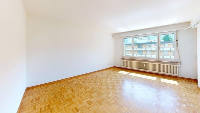 2-Zimmer-Wohnung im Herzen von Zürich - ENGLISH BELOW (3)