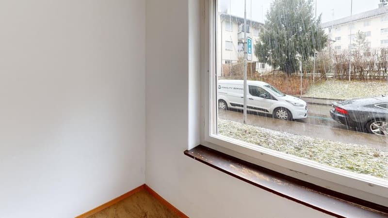 Befristet bis 31.03.2027: Ideale Zwischenlösung 4-Zimmerwohnung in Seebach (9)