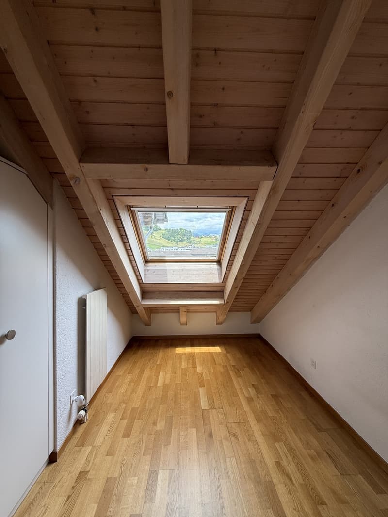 6-Zimmer-Wohnung mit viel Platz & idealer Lage in Schmerikon - Befristet bis zum 30.06.2027 (5)
