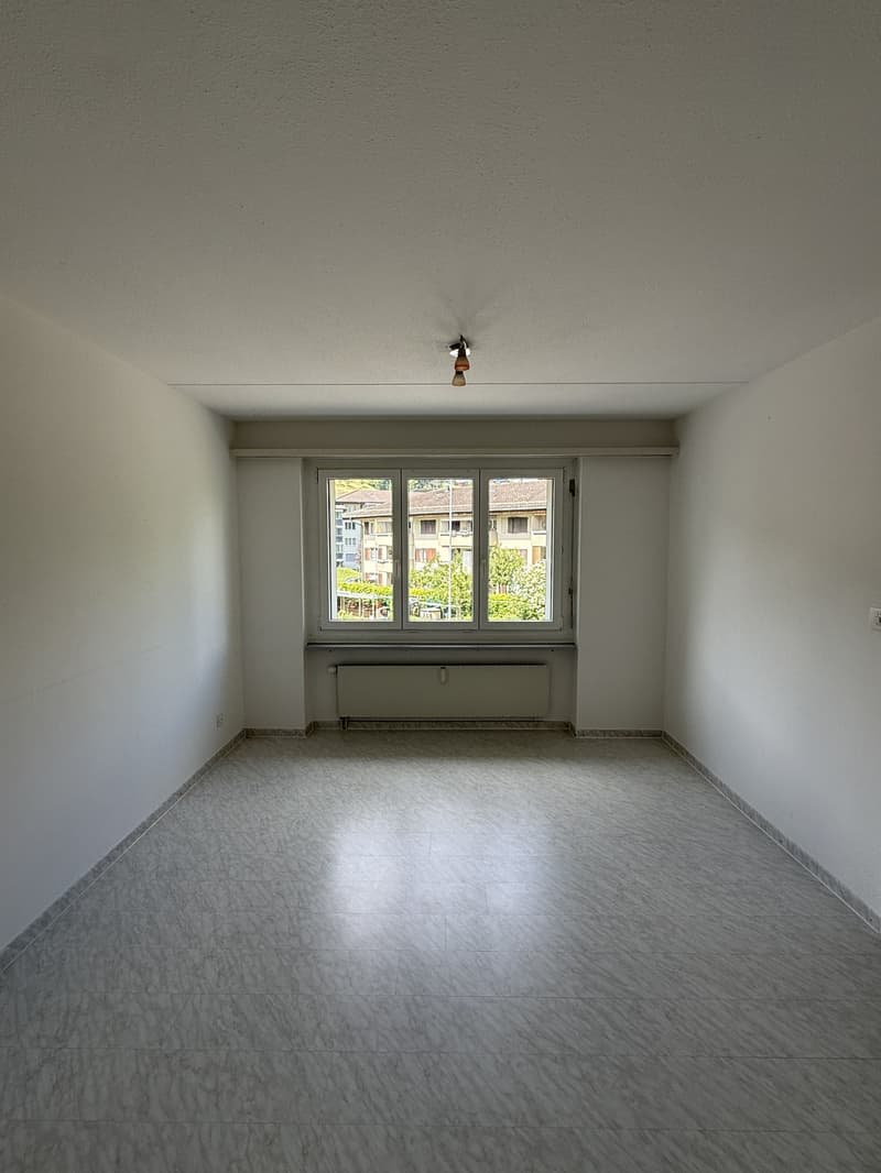 4-Zimmer-Wohnung mit viel Platz & idealer Lage in Schmerikon - Befristet bis zum 30.06.2027 (4)