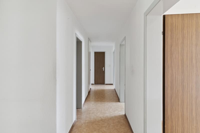 Möbliertes WG-Zimmer im Zentrum von Kloten Befristet bis 31.03.2027 (7)