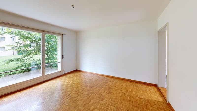 Befristet bis 31.03.2027: Ideale Zwischenlösung 3.0-Zimmerwohnung in Seebach (2)