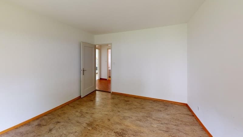 Befristet bis 31.03.2027: Ideale Zwischenlösung  3.0-Zimmerwohnung in Seebach (4)