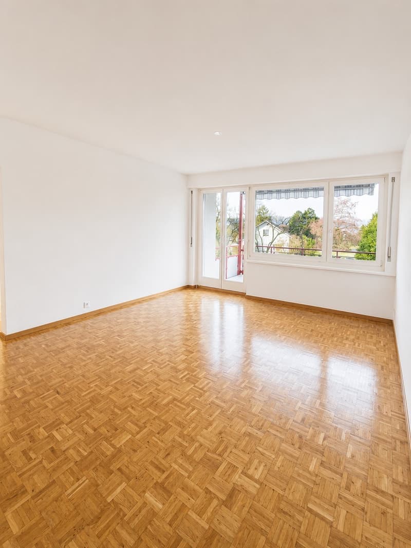 Charmante und naturnahe, helle 4-Zimmer-Wohnung befristet in Uetikon am See (1)