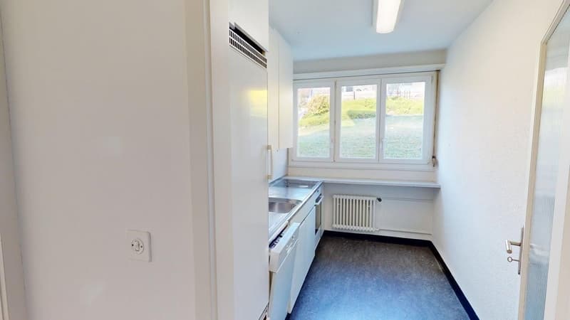 1-Zimmer-Wohnung nahe Flughafen - befristet bis 30.09.2027 (2)