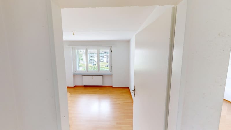 Helle 4-Zimmer-Wohnung nahe Zürichsee (in Schmerikon) befristet bis 30.06.2027 (10)