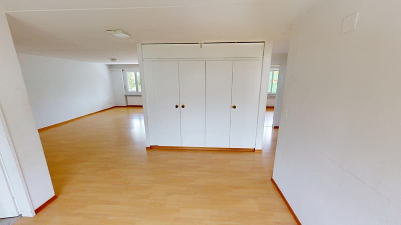 Helle 4-Zimmer-Wohnung nahe Zürichsee (in Schmerikon) befristet bis 30.06.2027 (5)
