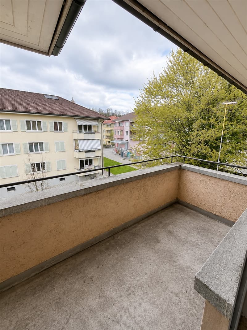4-Zimmer-Wohnung direkt beim Thunersee  befristet bis 30.09.2027 (7)